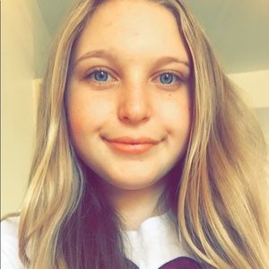 Meet your Posher, Lili